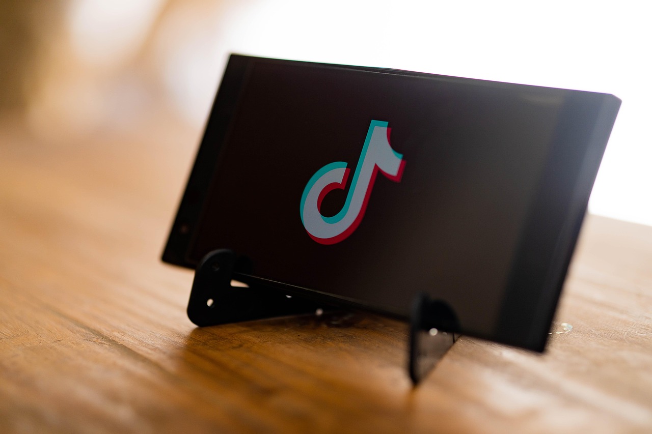Free Tiktok App photo and picture