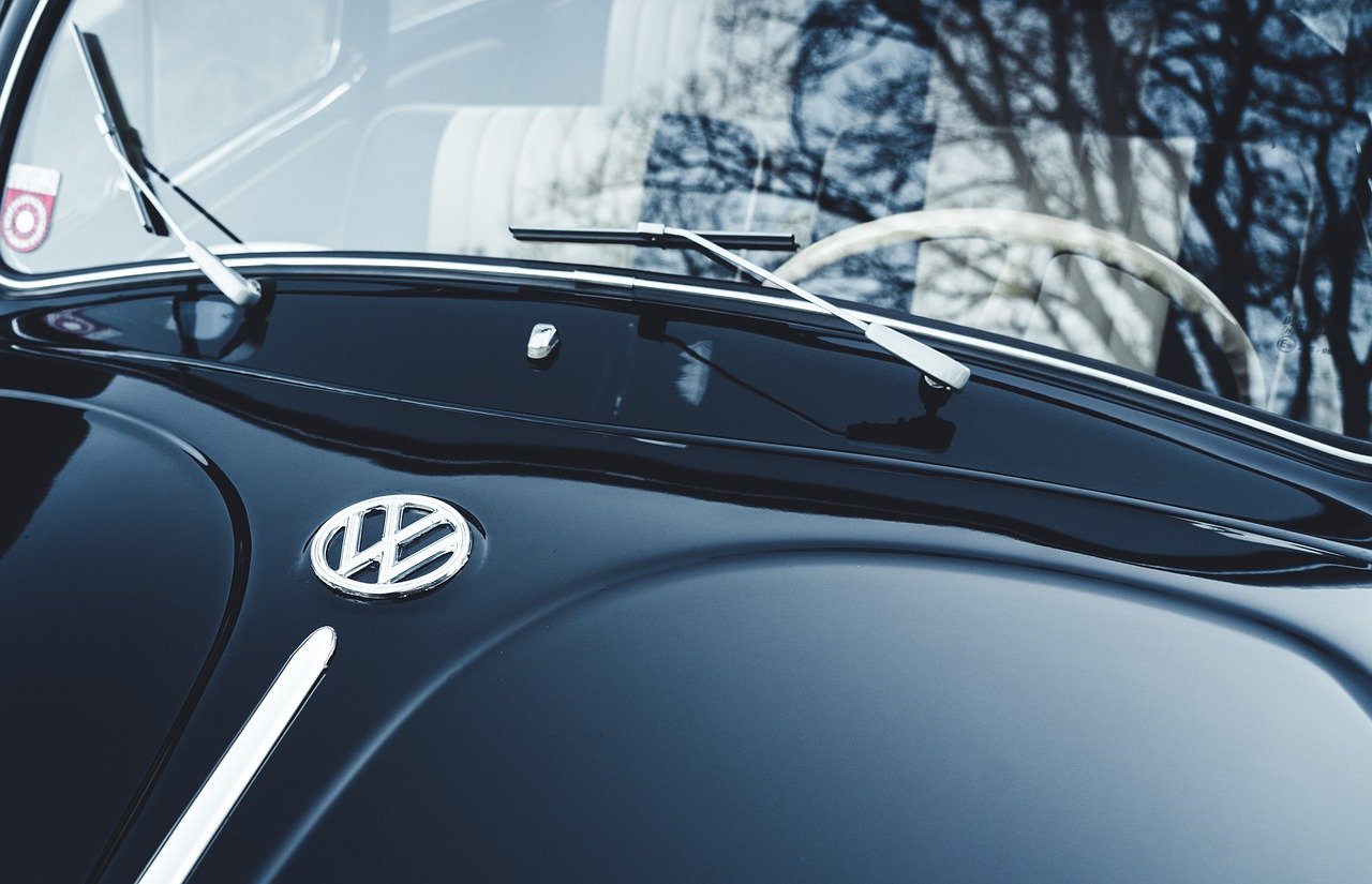 Free Volkswagen Automobile photo and picture
