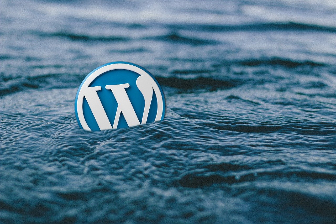 Free wordpress water logo illustration